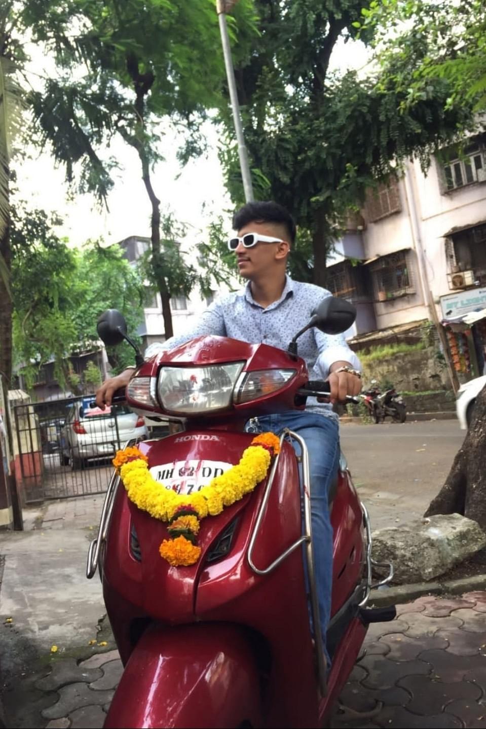 Adesh Joshi Profile Pic