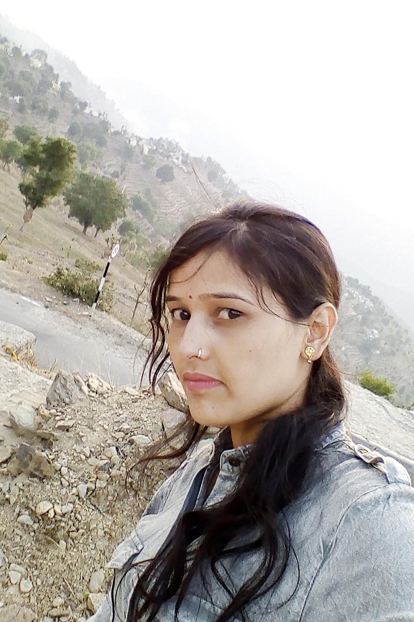 Raksha Rawat Profile Pic