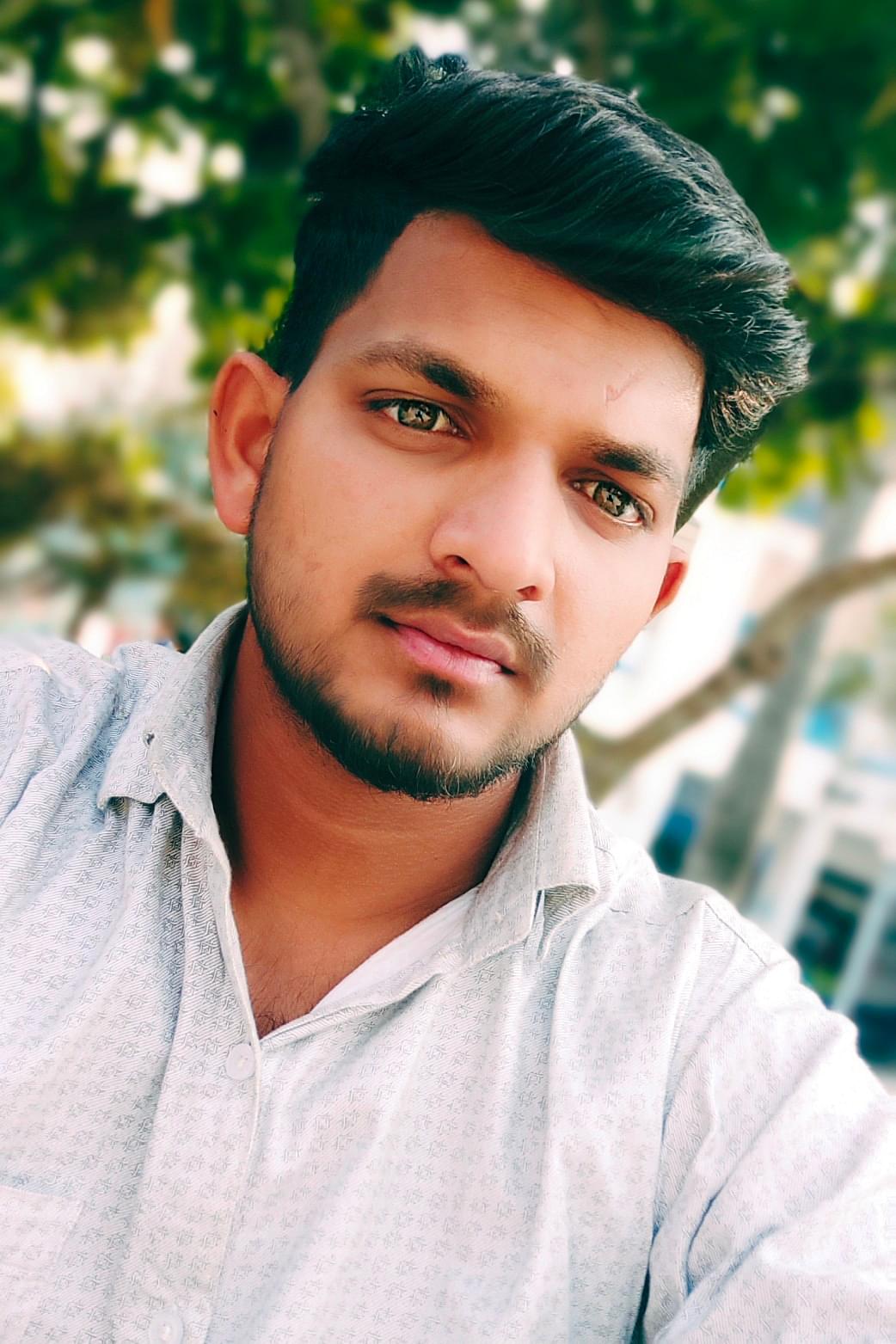 Chandan Prajapati Profile Pic