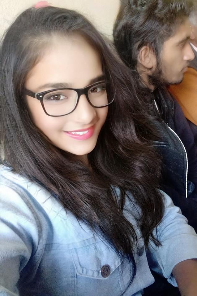 Pooja Bharti Profile Pic