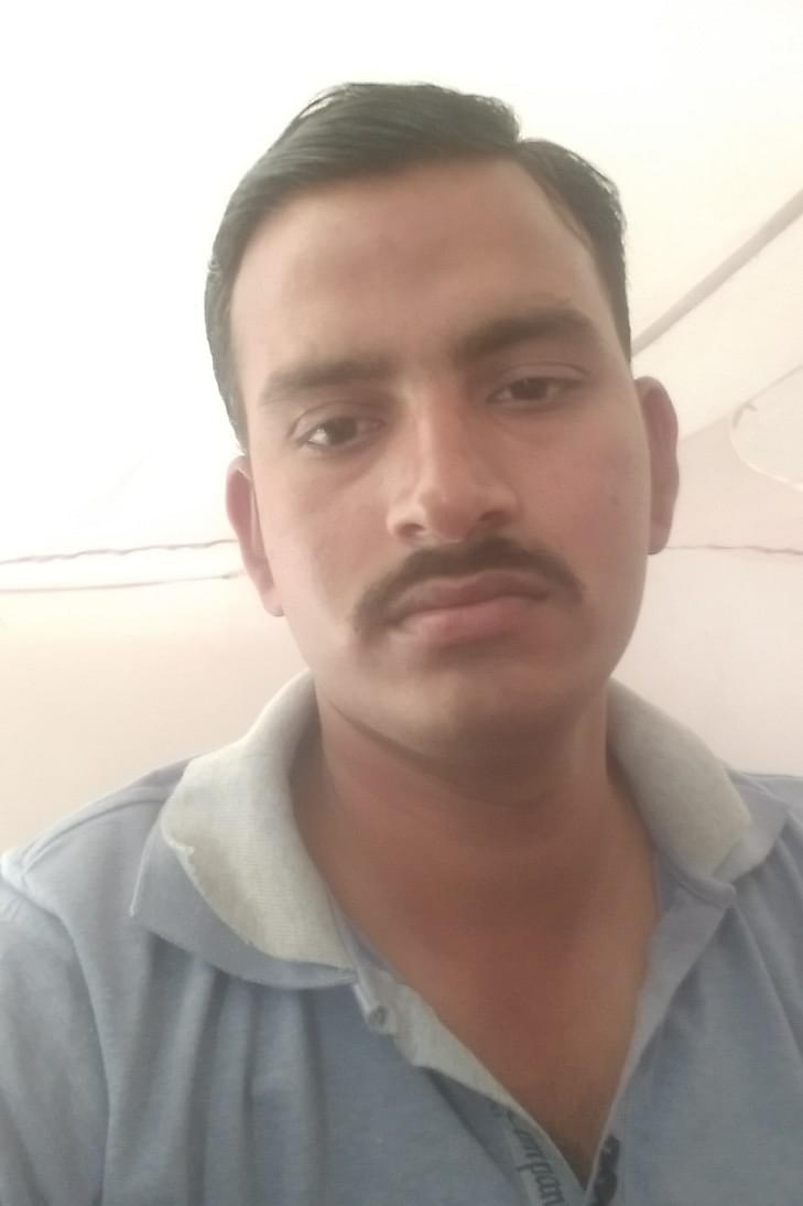 Akhilesh Pandey Profile Pic
