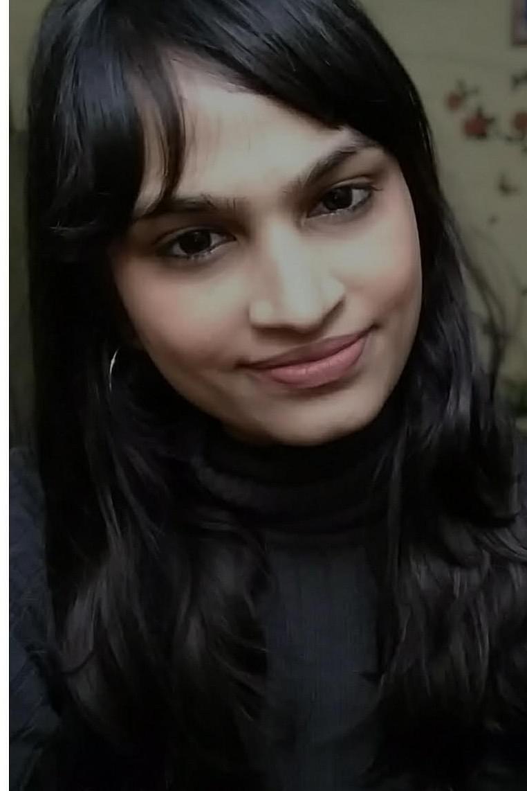 Pooja Kaushik Profile Pic