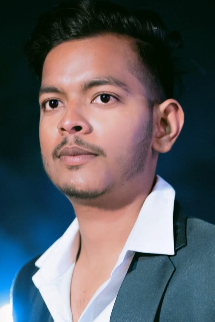 Vivek Mourya Profile Pic