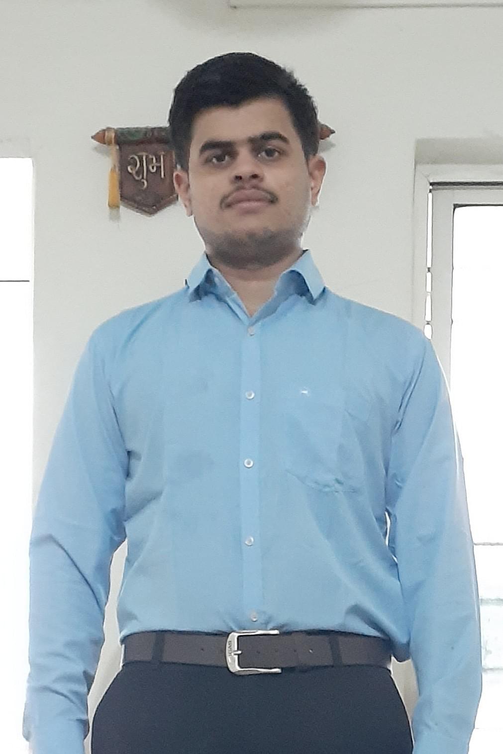 Shreeyash Limaye Profile Pic