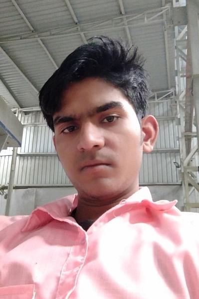 Munna Yadav Profile Pic
