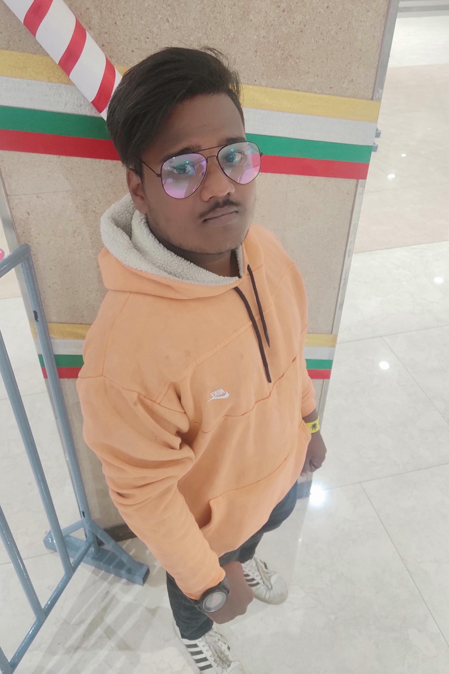 Karan Kadam Profile Pic