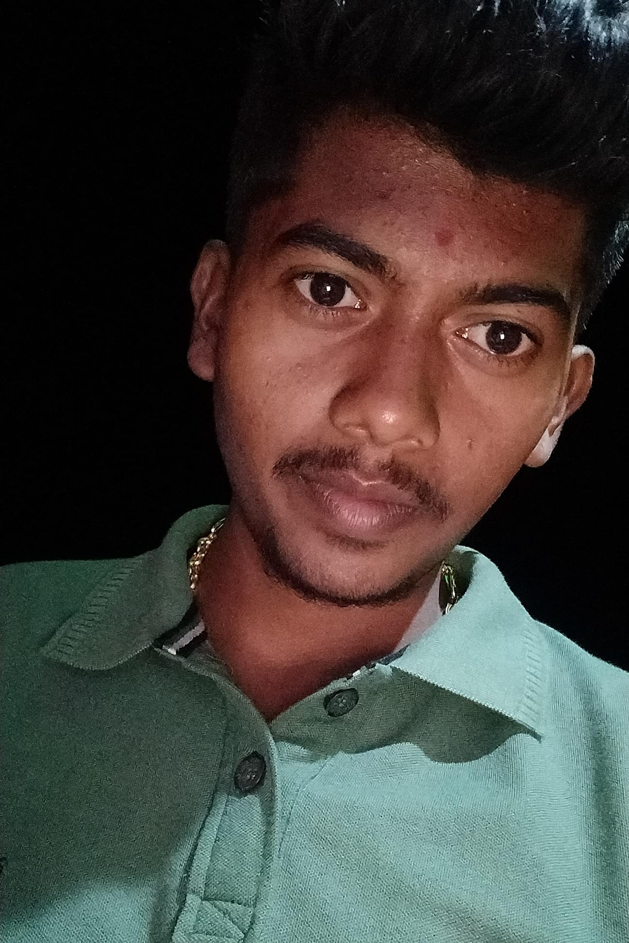 Rutik Tambadkar Profile Pic