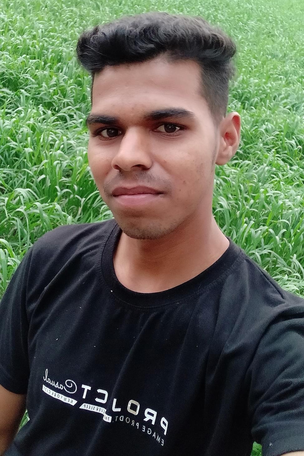 mahendra jadhav Profile Pic