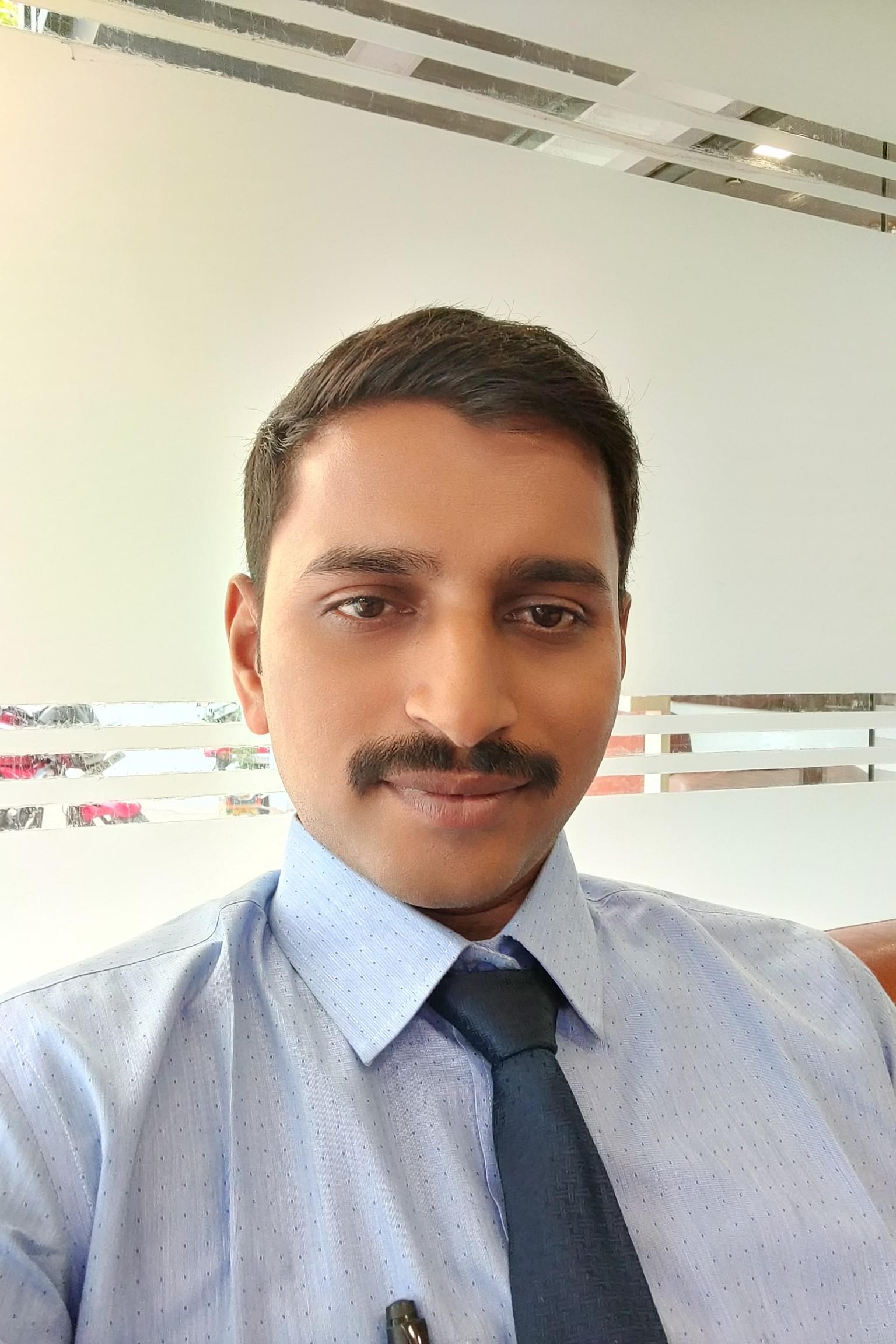 Vinod Padwal Profile Pic