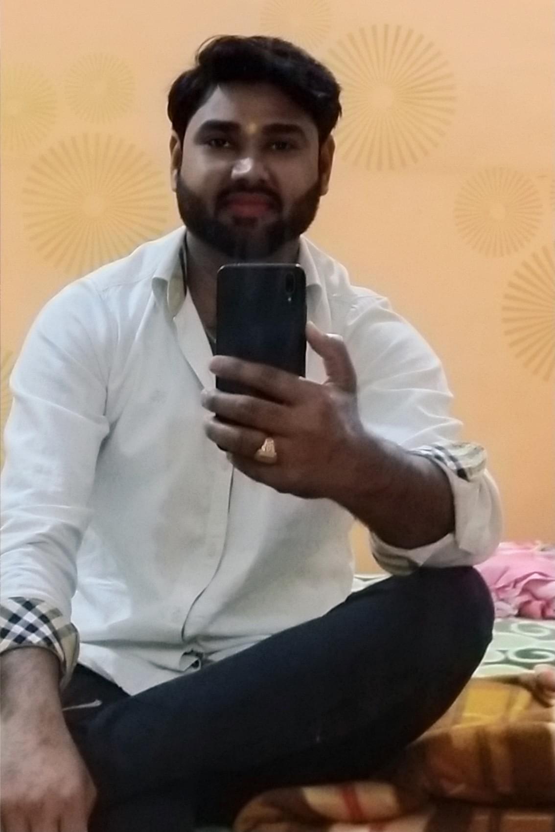 Amit Yadav Profile Pic