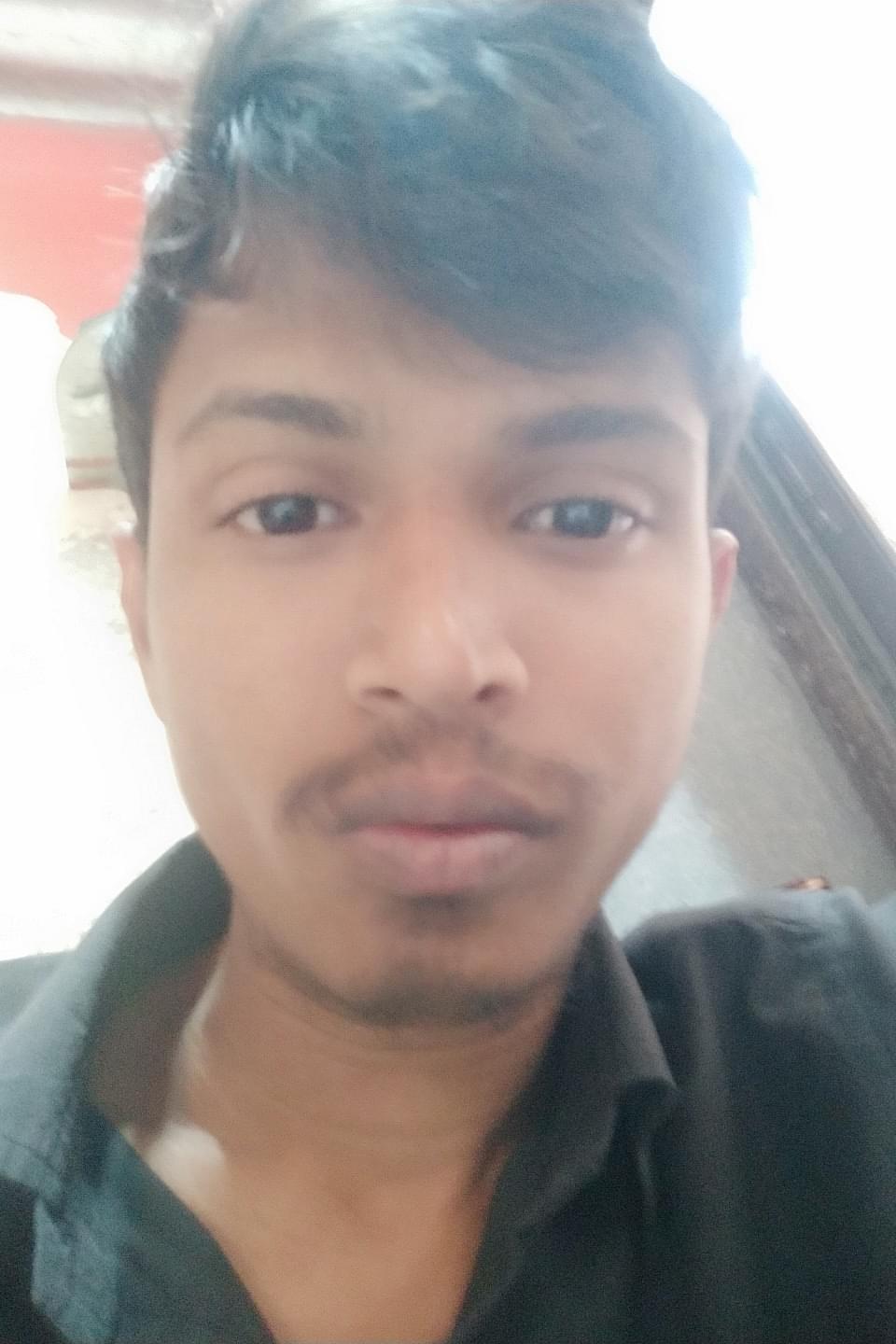 Aaditya Warde Profile Pic