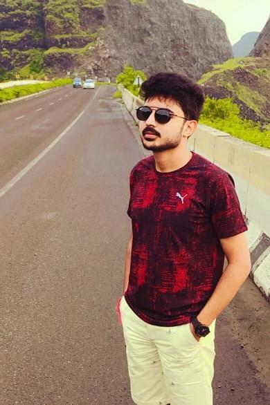 Yash Vardhan Singh Profile Pic