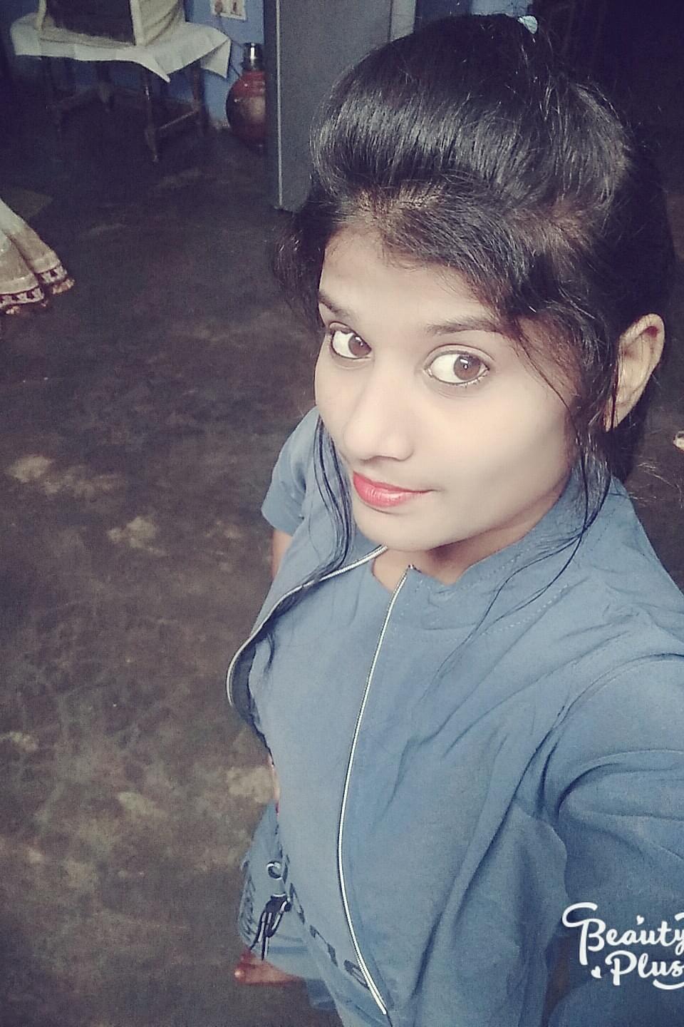 Ana Roy Profile Pic