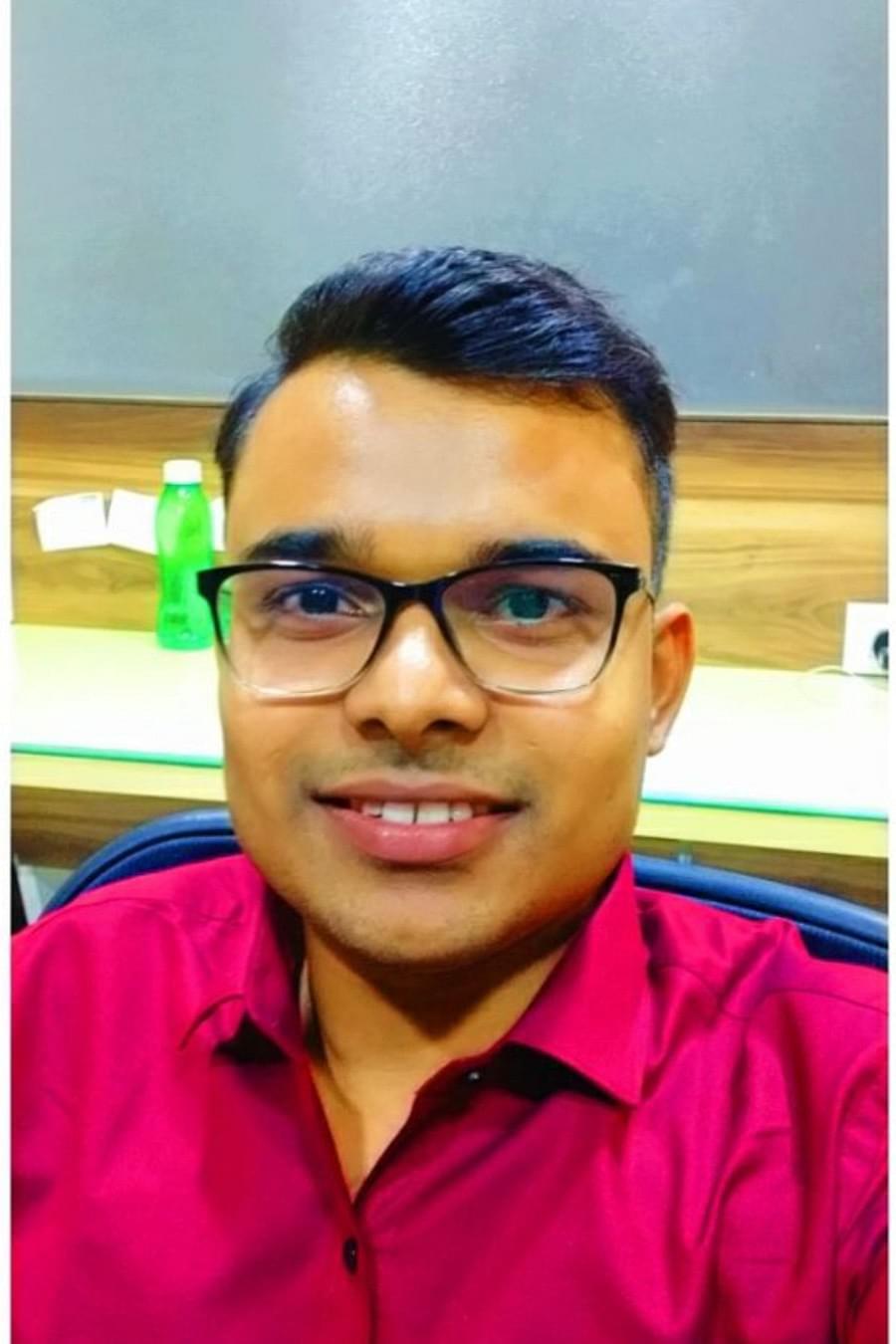 Neeraj Gupta Profile Pic