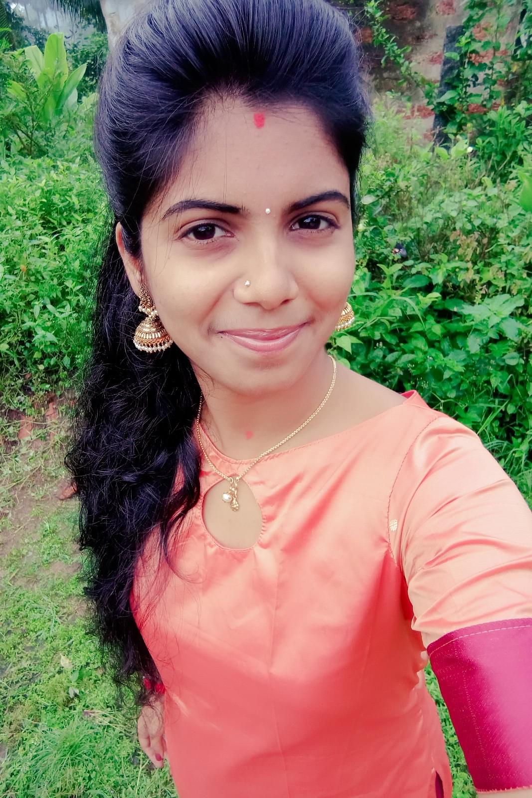 Keerthi M Achar Profile Pic