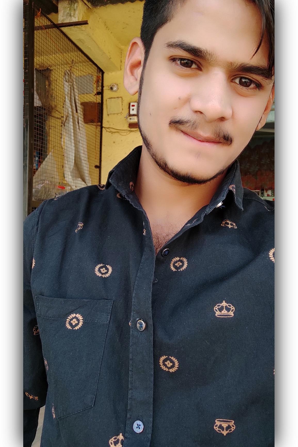 Aditya Dhas Profile Pic