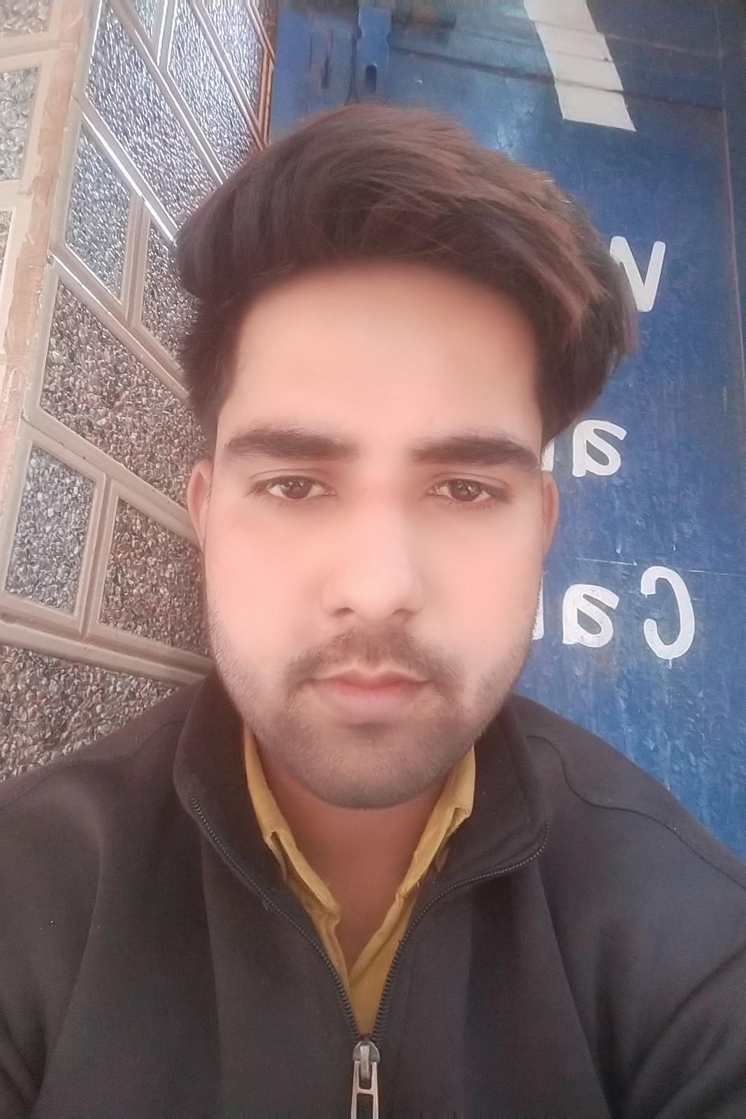 Shahid Khan Profile Pic