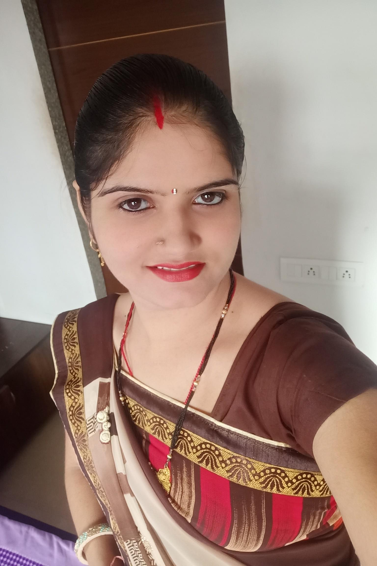 Reena Sharma Profile Pic