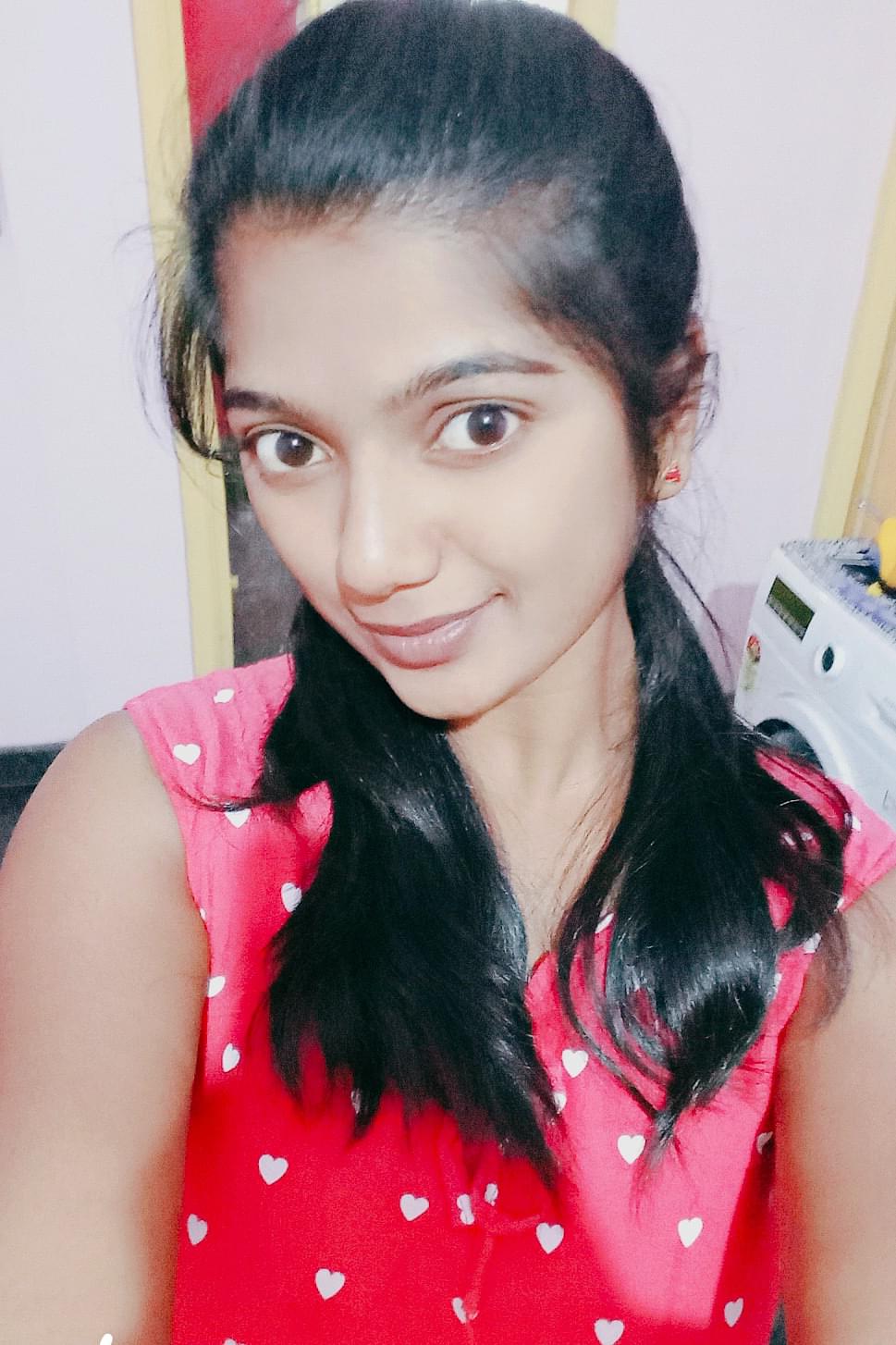 Bhanu Priya Profile Pic