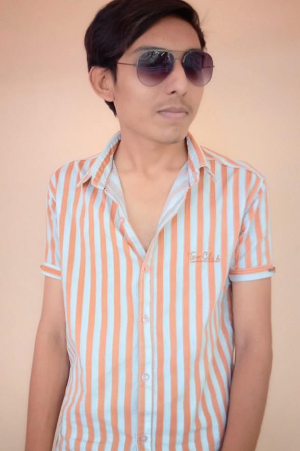 Monang Raval Profile Pic