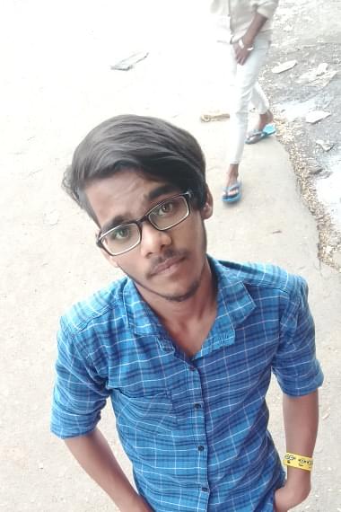 Vinit Jadhav Profile Pic