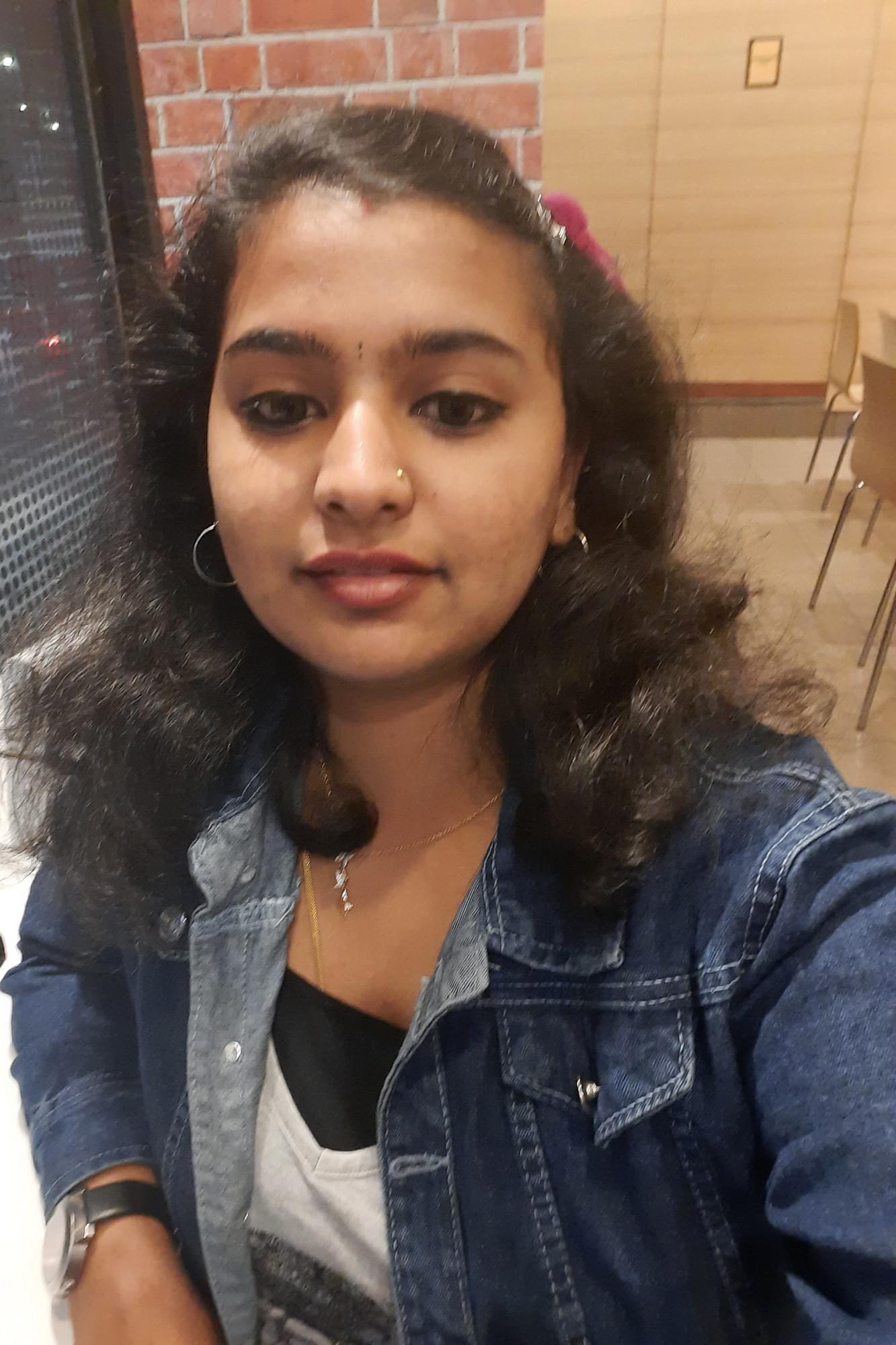 Viswa JANANI Profile Pic