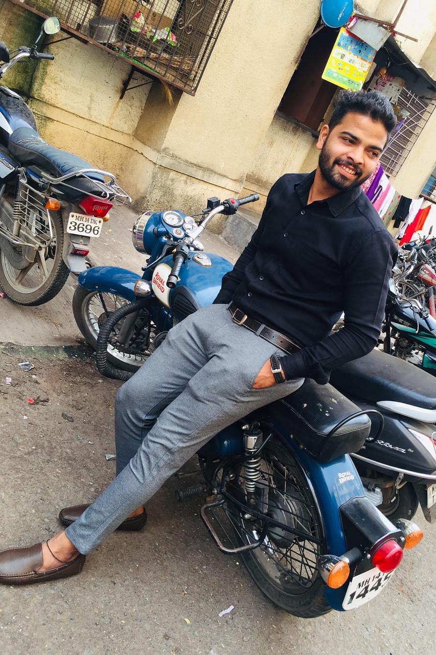 AKASH Dagde Profile Pic