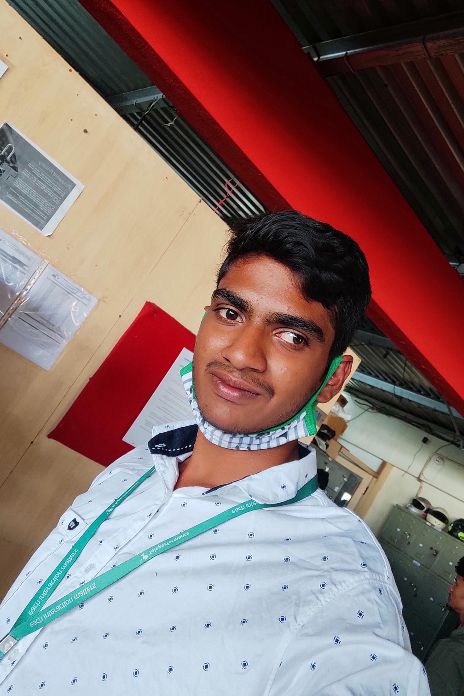 Manoj Profile Pic