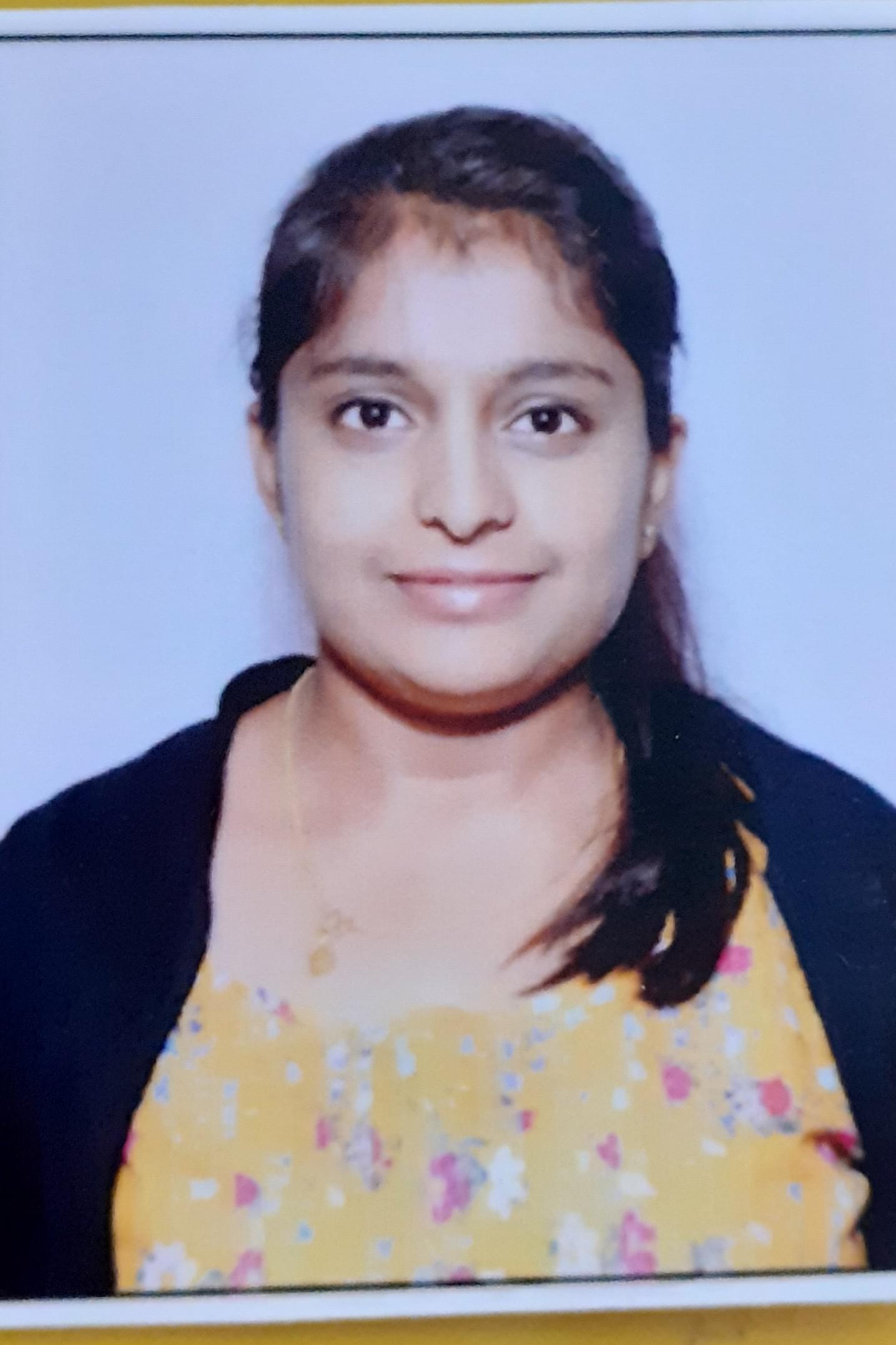 Pooja Profile Pic