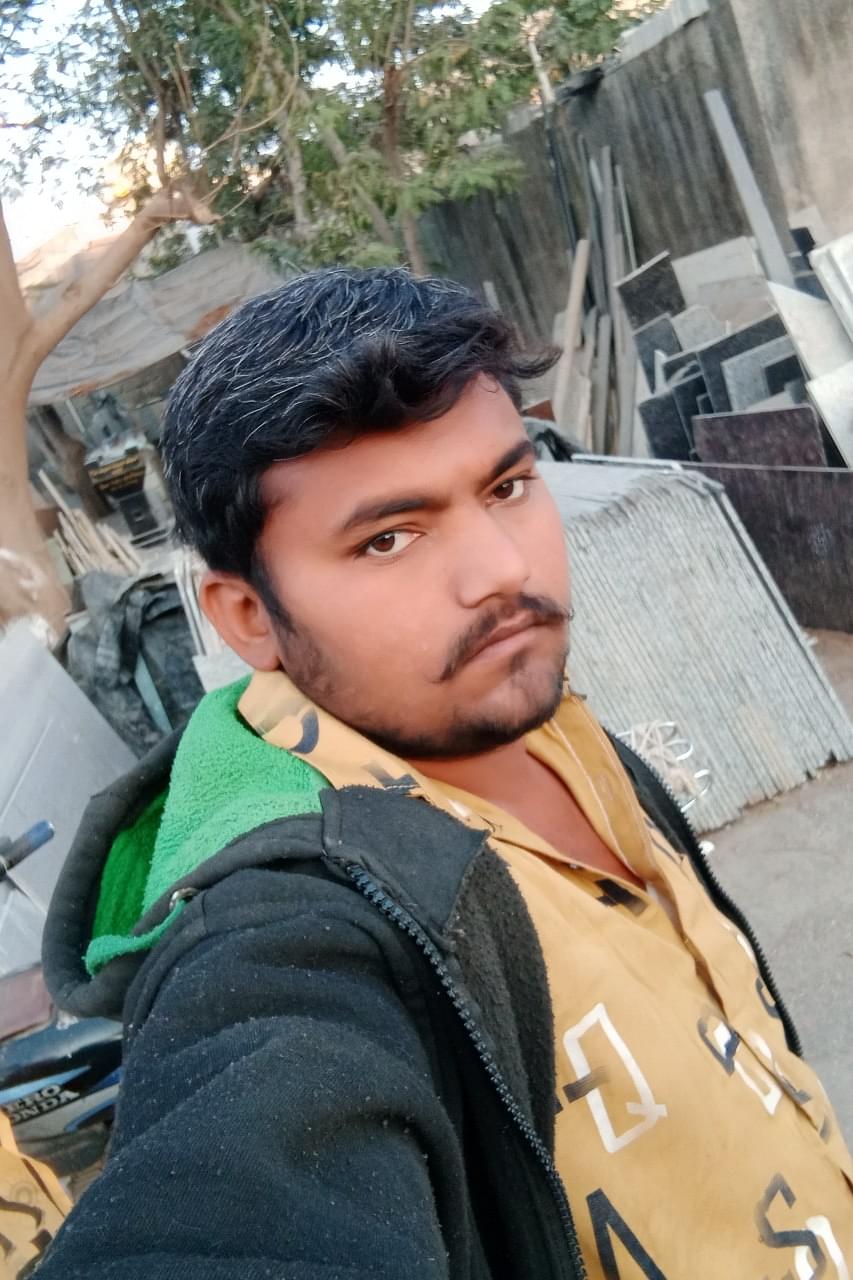 Vijay Bandhiya Profile Pic