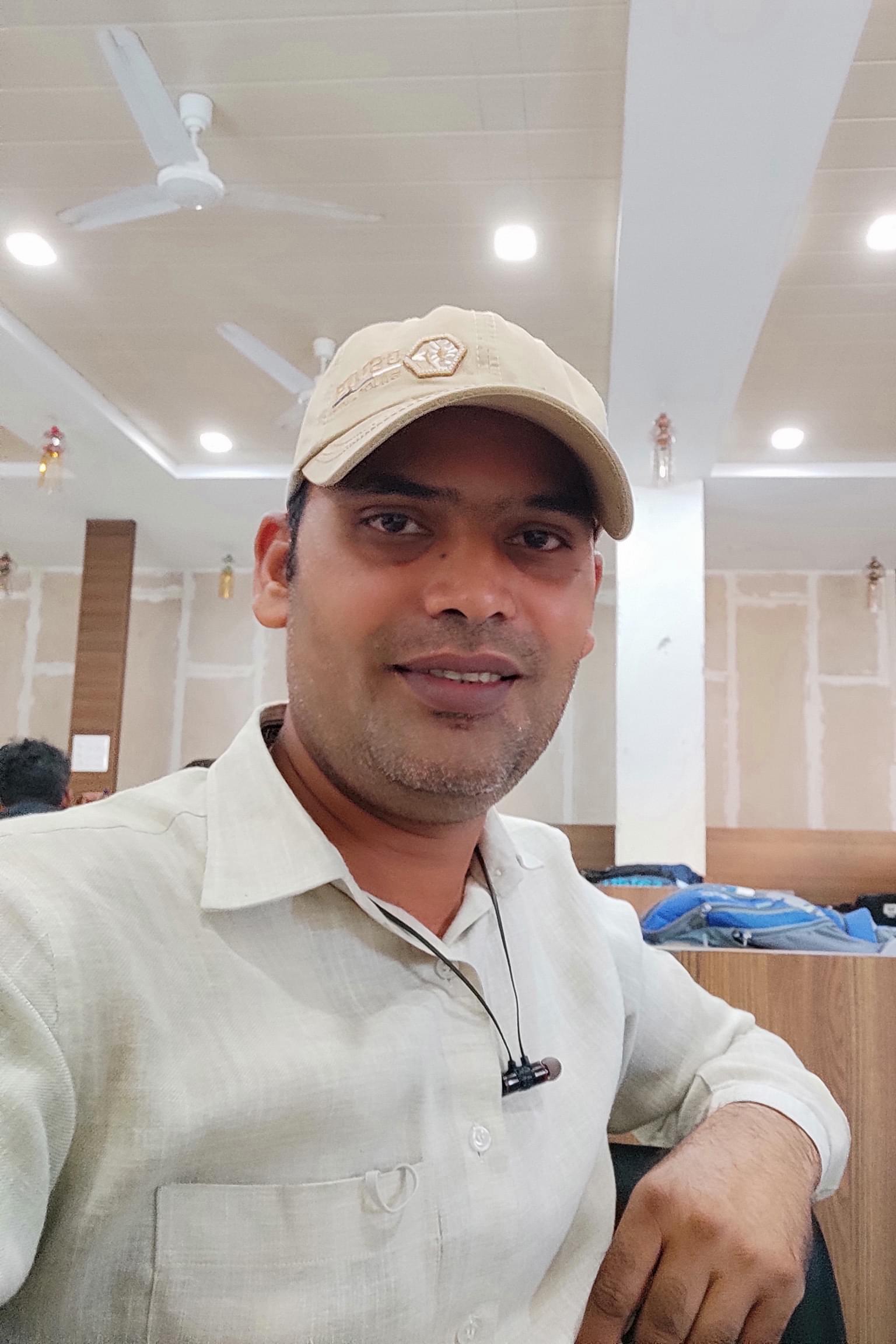 Rakesh Pathak Profile Pic