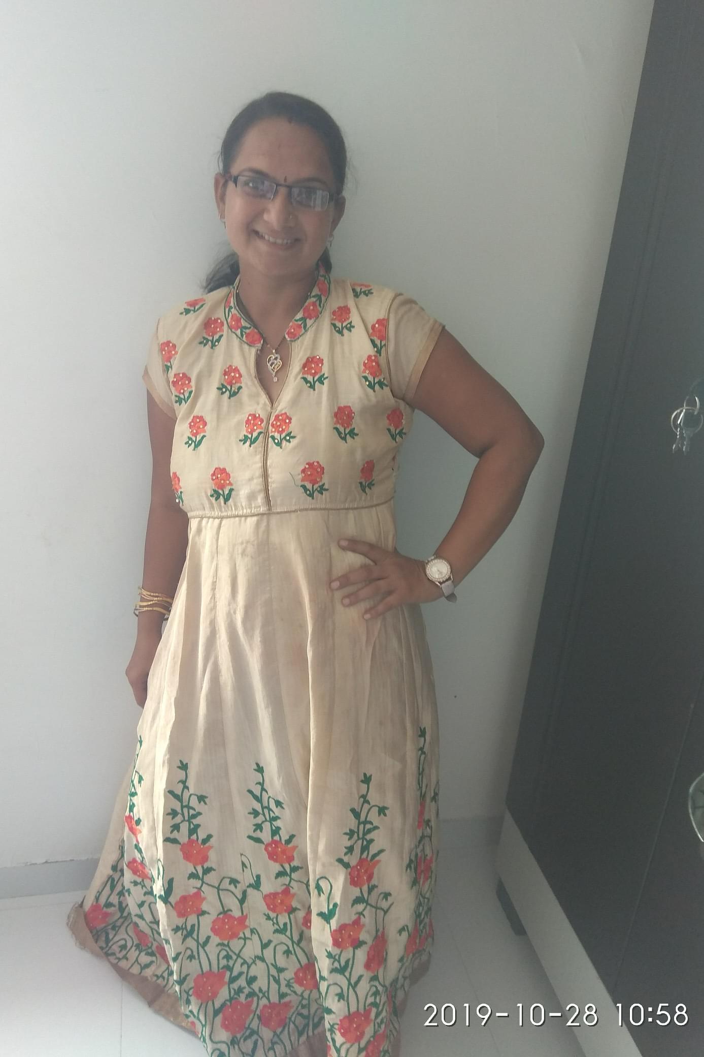 Deepa Thakkar Profile Pic