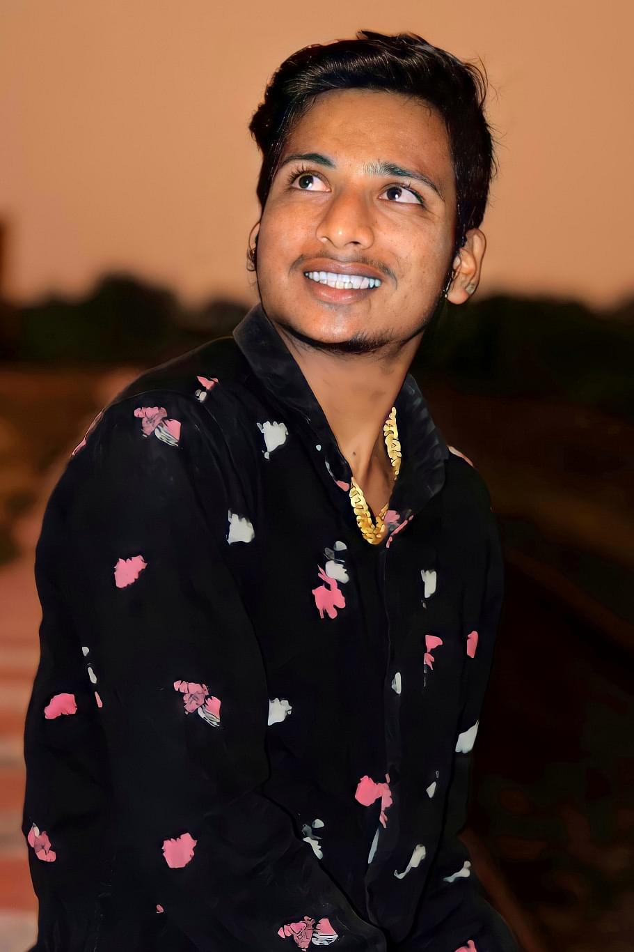 Abhishek Profile Pic