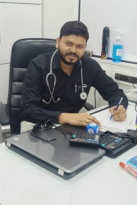 Dr. Amit Pandey Profile Pic